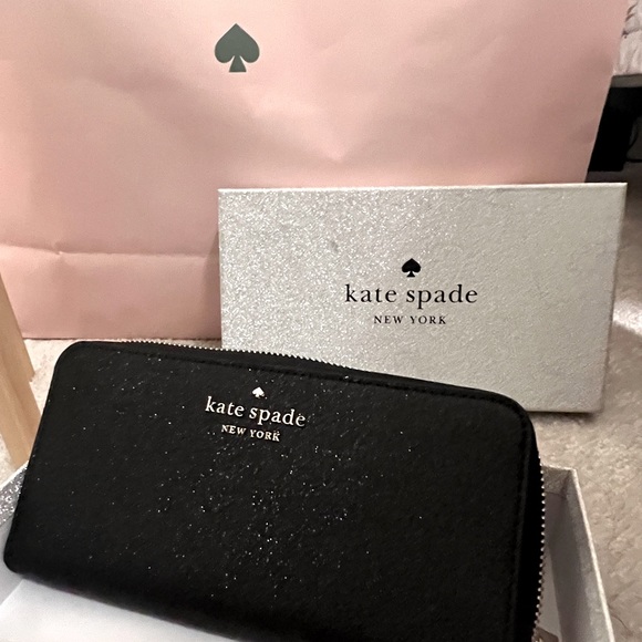 Kate Spade ♠️ black wallet, glitter with gold detail Christmas gift New Years - Picture 4 of 16